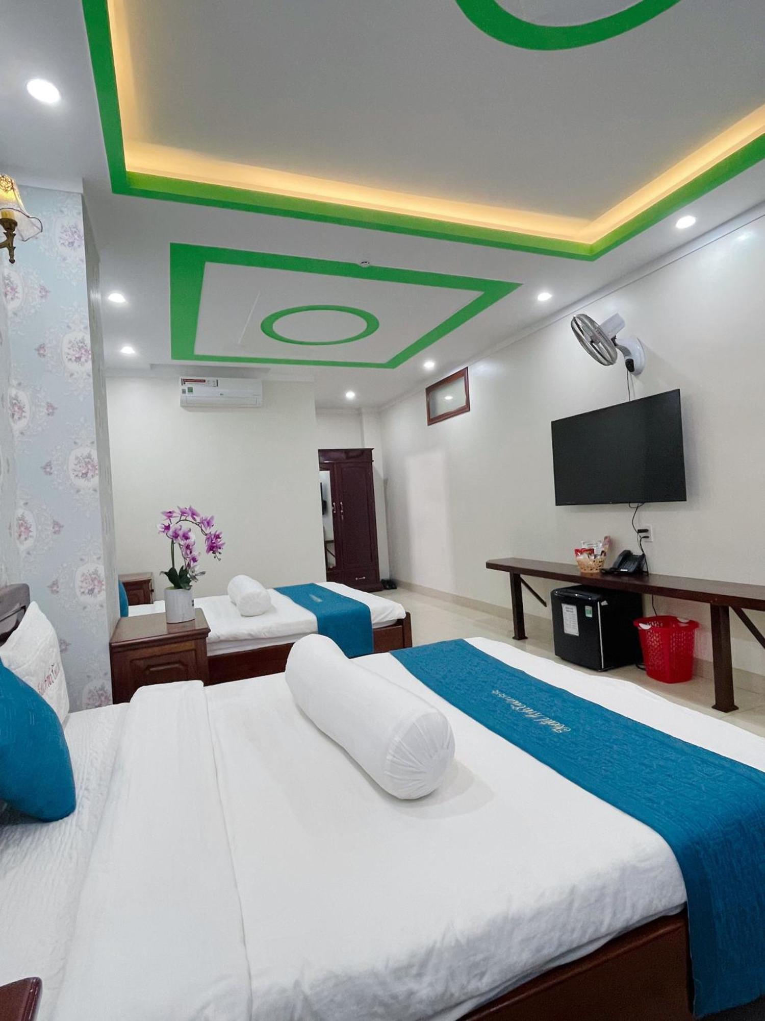 Anh Tuan Hotel & Coffee - Pleiku, Gia Lai Eksteriør bilde